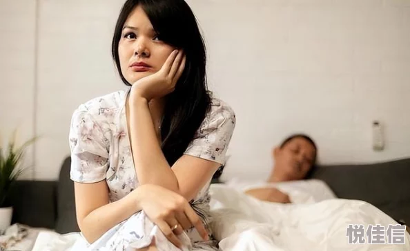 我和六个女邻居的性故事邻居们发现了我写的故事