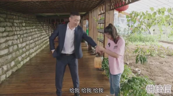 他的牛奶味主角意外发现自己的牛奶味能吸引小动物们，引发一系列啼笑皆非的故事
