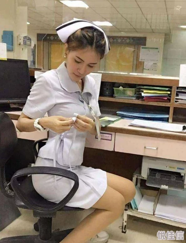 为什么办公室玩弄护士少妇满足观众的猎奇心理为何如此火爆